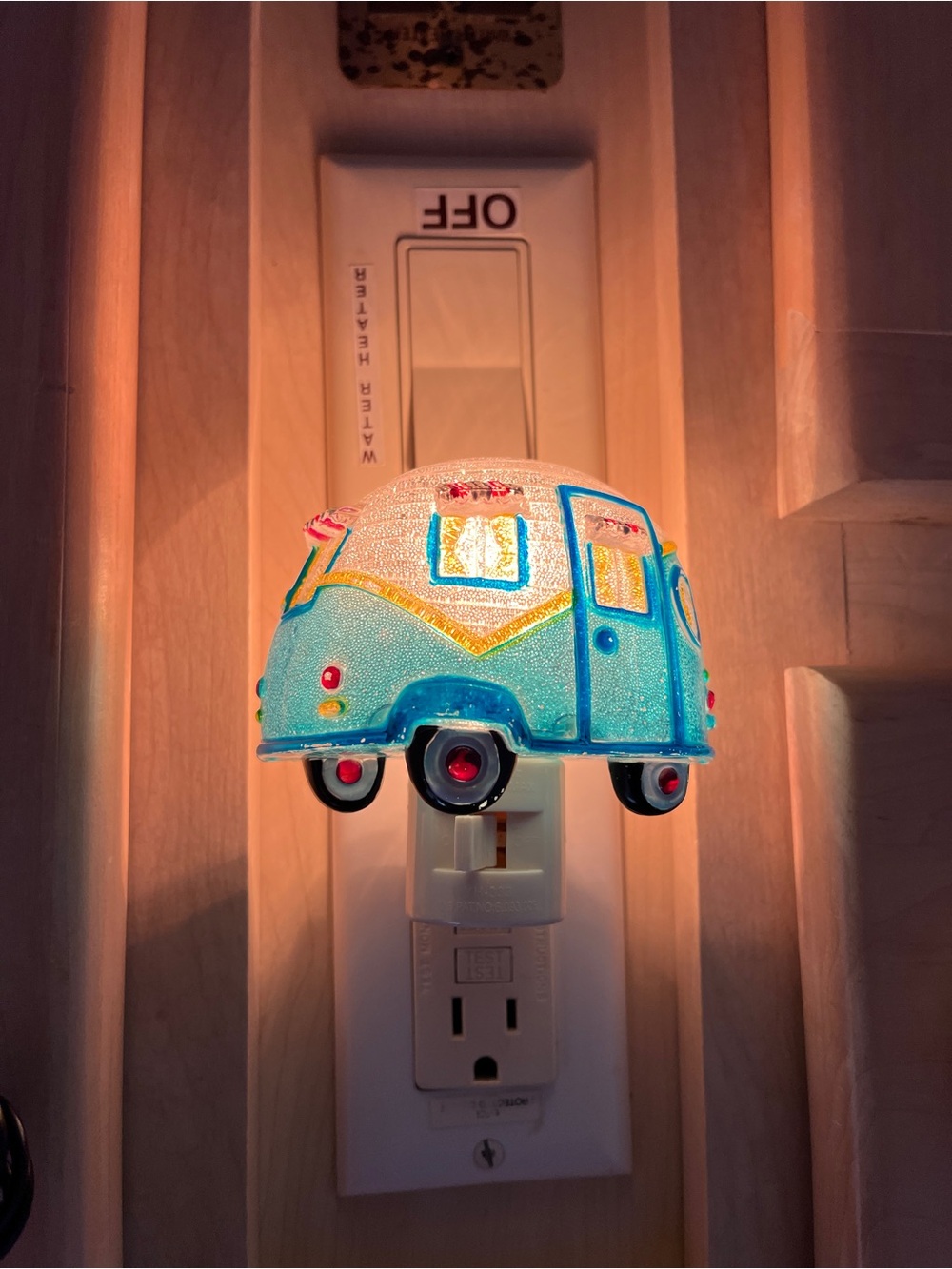 RV CAMPER NIGHT LIGHT